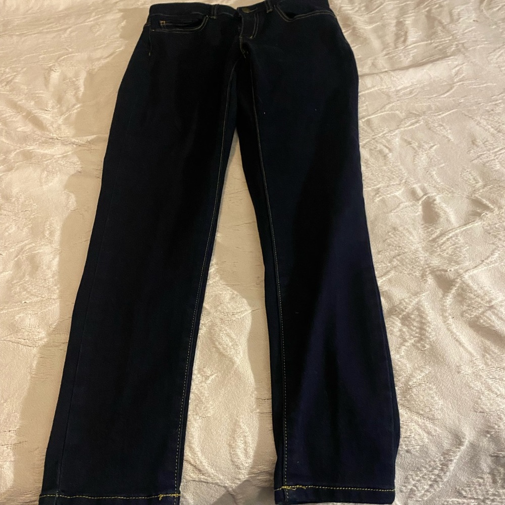 Size 6 Michael Kors Skinny Jeans.